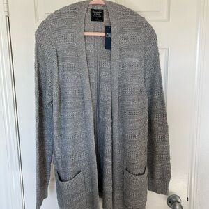 Abercrombie & FitchGray Open Front Cardigan with pockets size large nwt